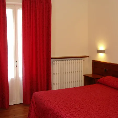 Delle Alpi 3*