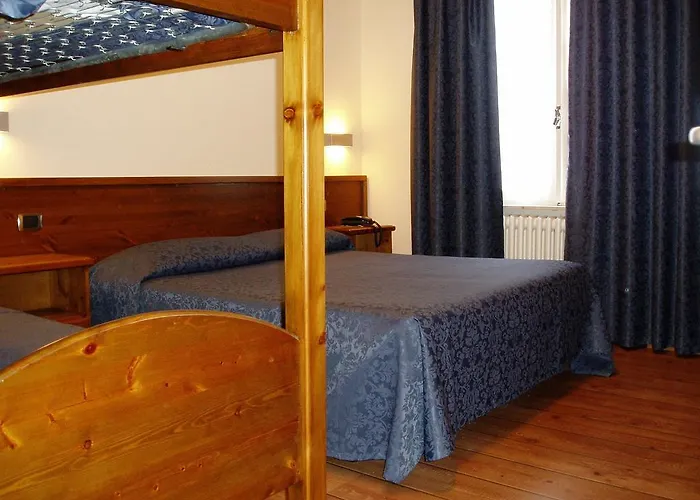 Delle Alpi Hotell Miroglio