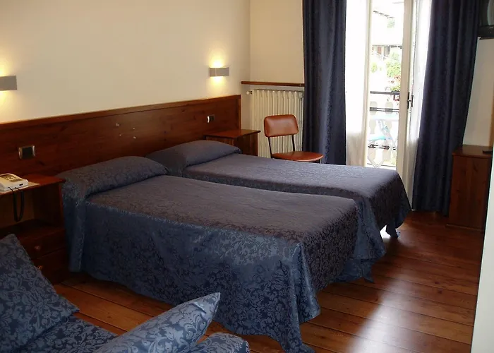 Delle Alpi Hotell Miroglio